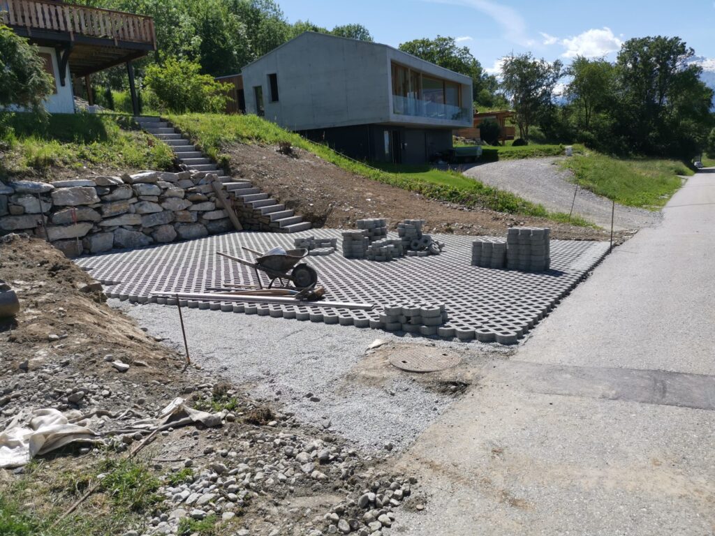 Aménagement places de parc à Vex