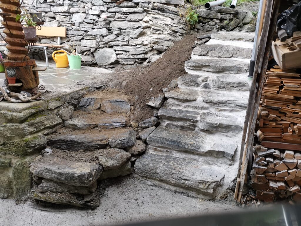 Réfection d’escaliers en pierre Ayer